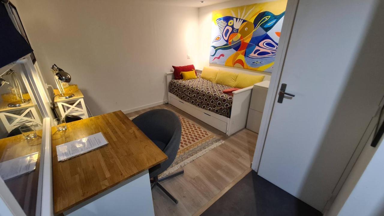 Le Studio Dans Le Jardin. Rosny-sous-Bois Eksteriør bilde