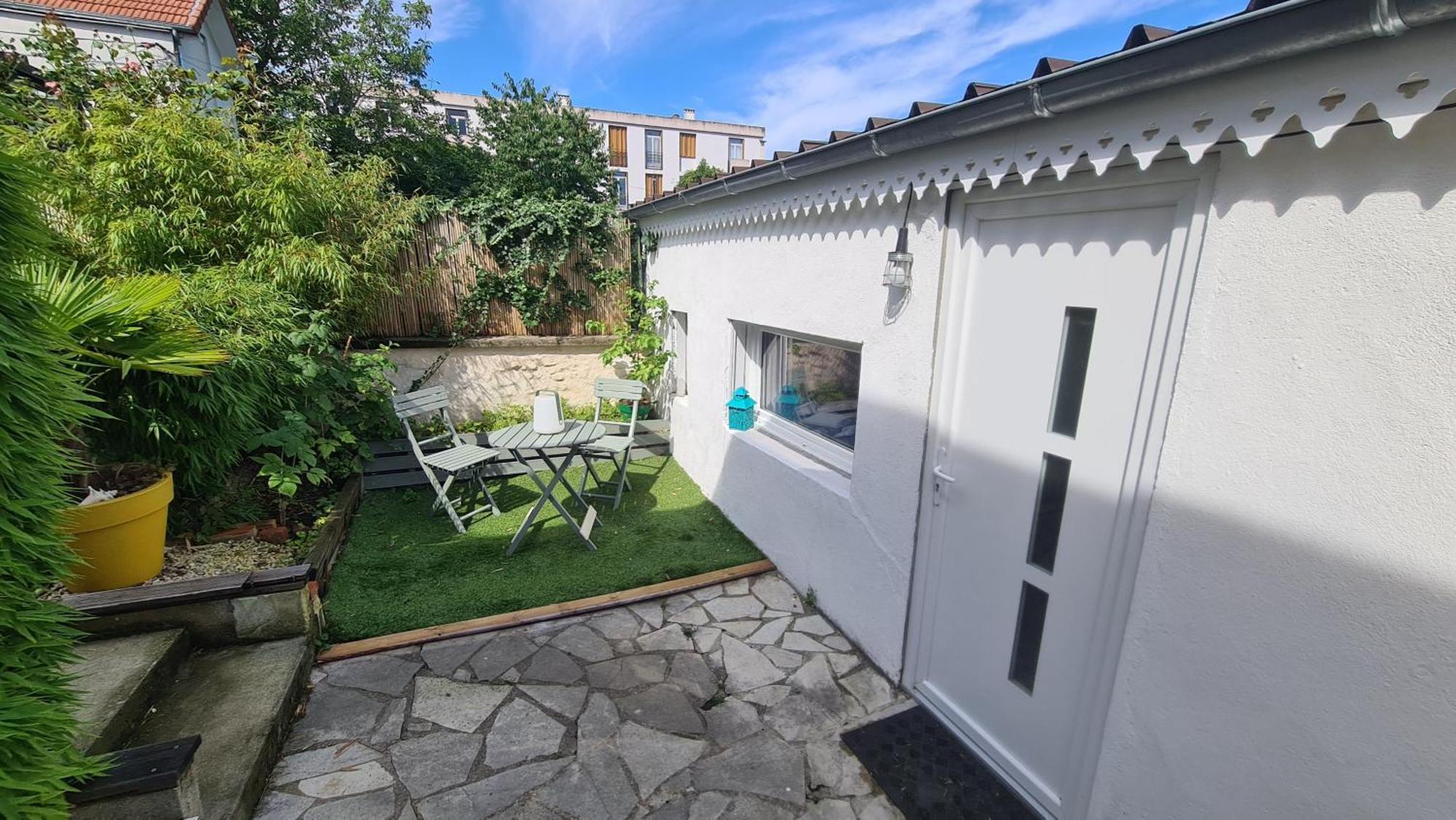 Le Studio Dans Le Jardin. Rosny-sous-Bois Eksteriør bilde