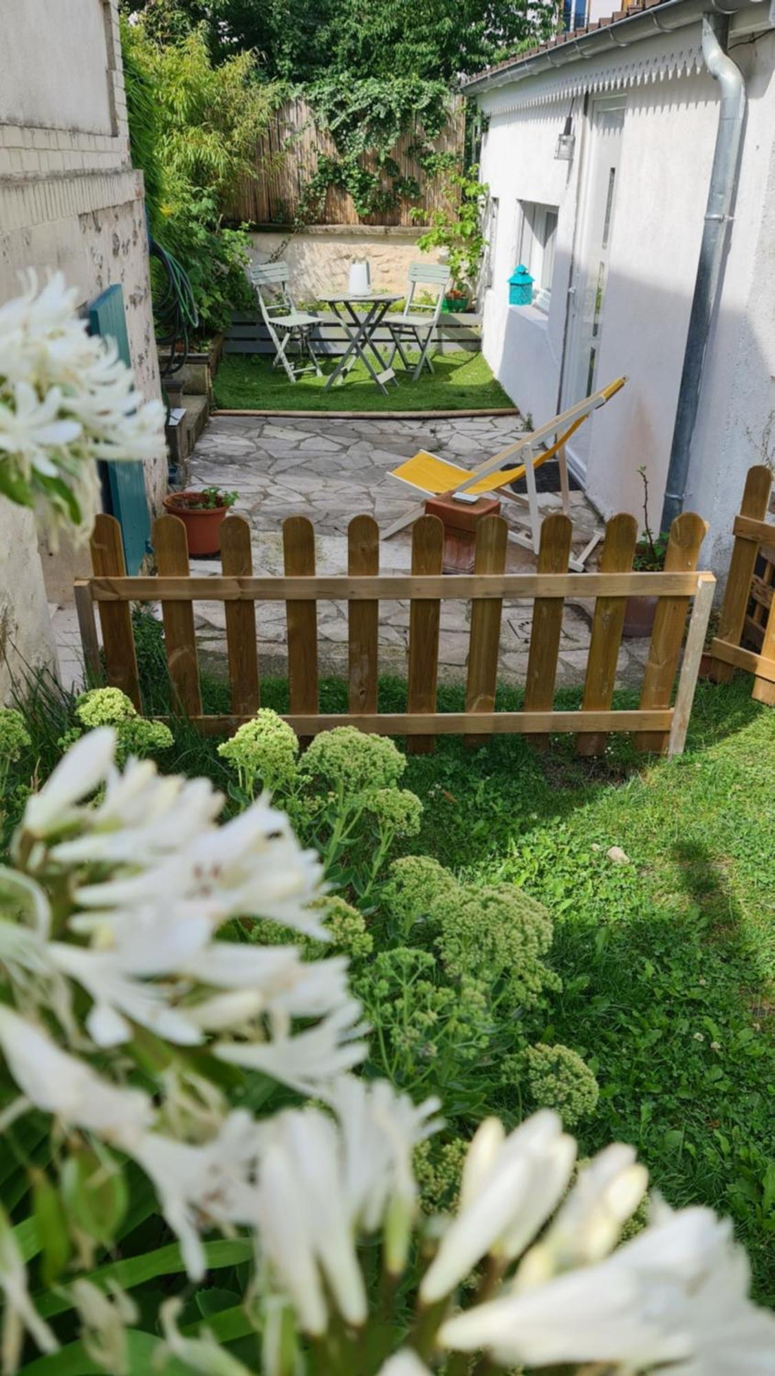 Le Studio Dans Le Jardin. Rosny-sous-Bois Eksteriør bilde
