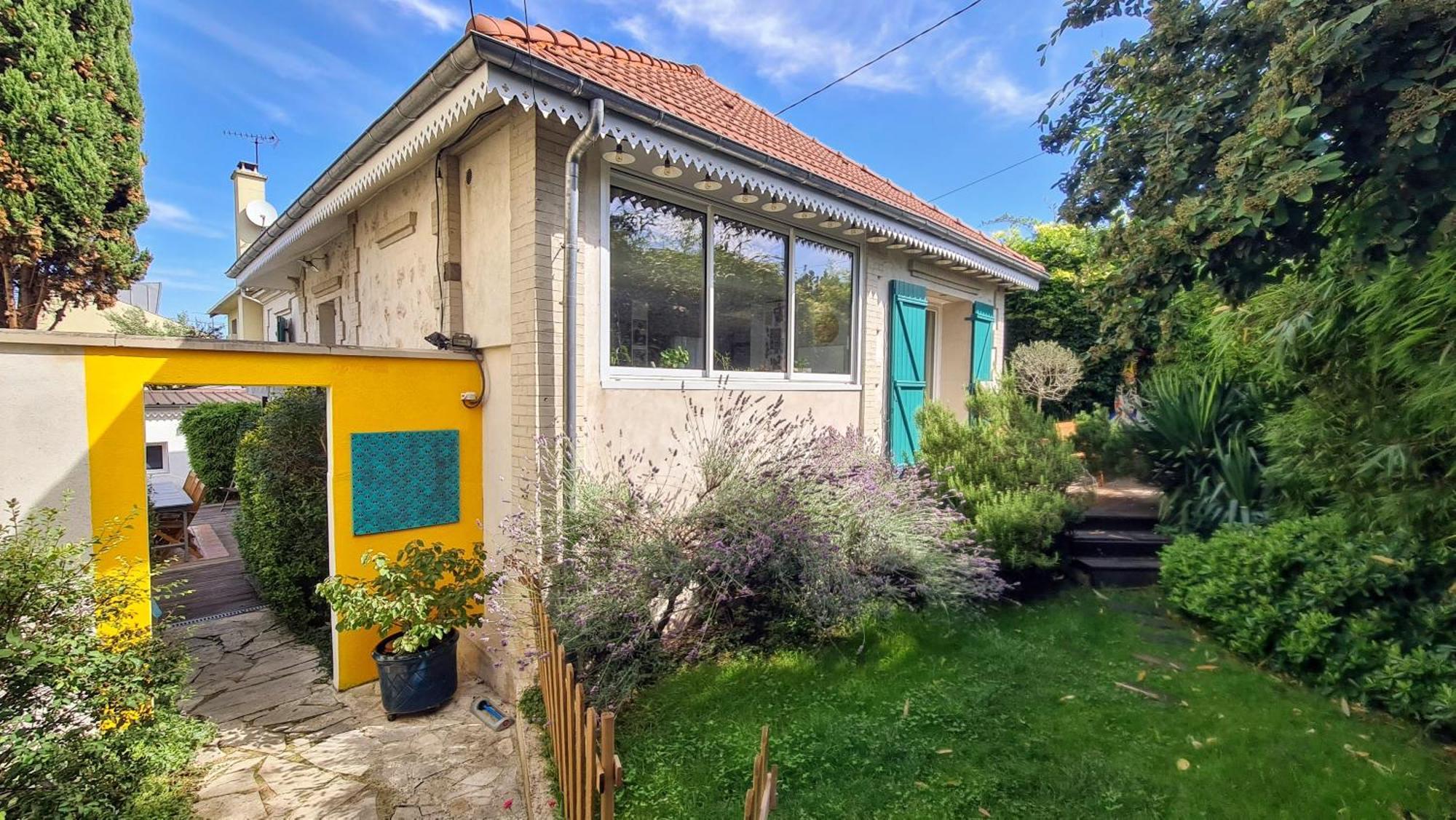 Le Studio Dans Le Jardin. Rosny-sous-Bois Eksteriør bilde